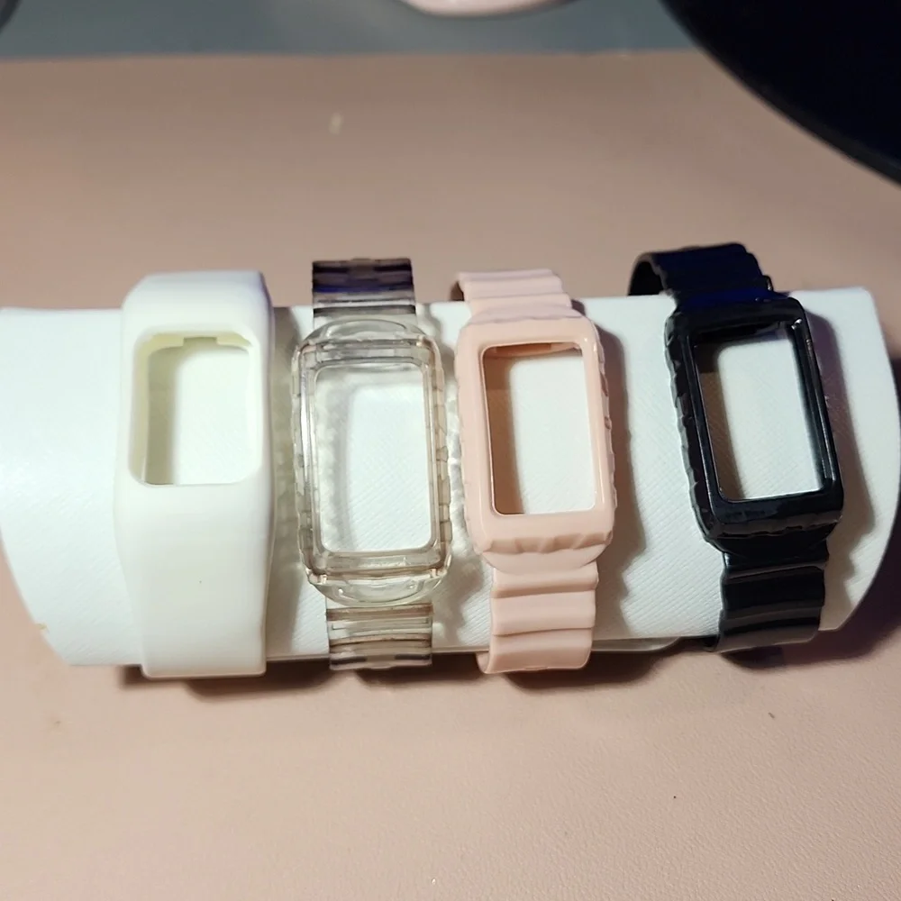 Fitbit Charge 3 and 4 Compatible Bands and Charger